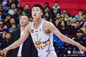 直播吧：孟子凯预计将以转会形式离开北控