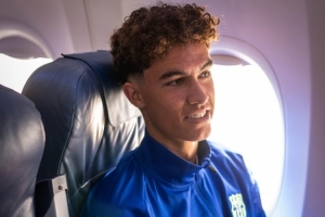 德天空：斯图加特敲定巴萨18岁中场达维希，球员今日体检