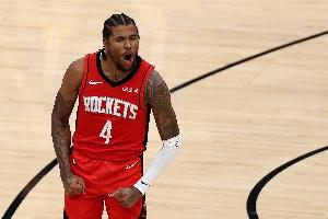 队记：火箭并未主动兜售杰伦-格林 他们本想在可能的情况下留住他