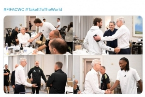 尤文社媒晒温格造访球队照片：晚餐的特别嘉宾