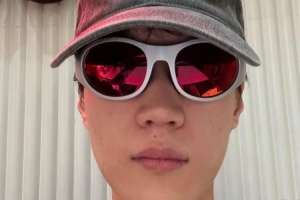 不孬！Shanks晒自拍，Hope转发：帅就一个字