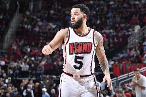 Shams：范弗里特和火箭都相信会在未来多年继续合作 不只是两赛季