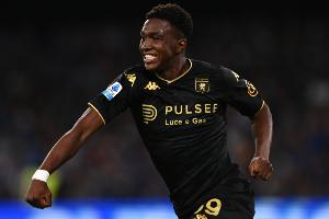 斯基拉：米兰有意热那亚17岁左后卫阿哈诺，几支英超球队也有意