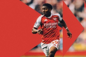 TA：18岁斯凯利亲自在续约会议上做汇报，这让阿森纳高层非常自豪