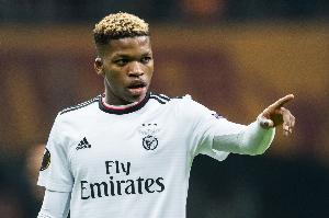 本菲卡中场：我们不会关注谁是热门，对阵切尔西我们将全力以赴