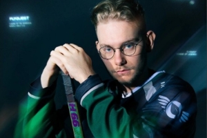 FLY打野选手Inspired发文：迫不及待在峡谷里秀操作了