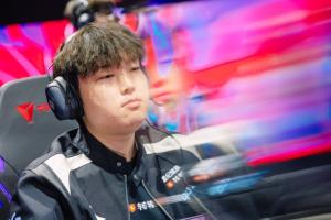 Bin更新推特：“See you Tomorrow G2（明天见，G2！）”