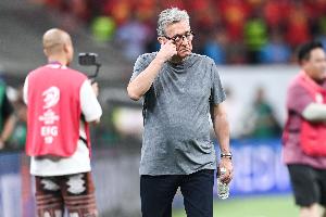 骆明：国足在亚洲相当于保级队，应选择带中下游经验丰富的教练