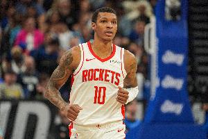 5年1.22亿！小贾巴里24-25赛季场均12.2分7板1.1助 命中率40.8%