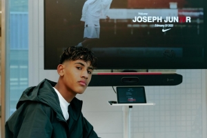 14在U18三场三球！罗马诺：曼联即将与JJ-加布里埃尔续约2年