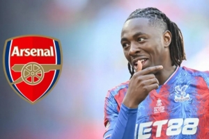 英媒：阿森纳正谈埃泽&球员愿加盟 皇马为罗德里戈开价9000万欧