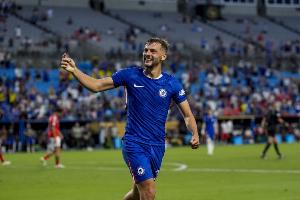 霍尔：不是所有球员都有机会参加世俱杯，它对球队很有帮助