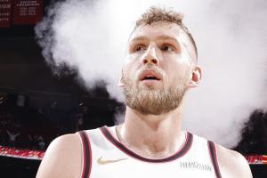 场均11.9分钟4.8分~火记：火箭将裁兰代尔 数支球队表示有意签约