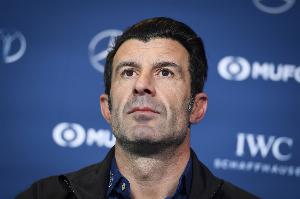 菲戈谈若塔离世：一个让人觉得不真实的悲剧，葡萄牙人黑暗的一天