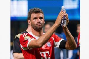 传奇谢幕！拜仁官方社媒告别穆勒：感谢你所做的一切，托马斯！