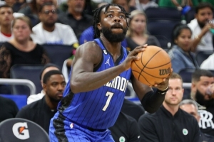 火箭官方宣布：球队已与凯文-哈里斯签下一份双向合同