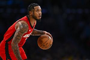 火箭将惠特摩尔交易至奇才换来两个次轮签