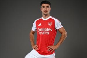 解约金6000万枪手多付500万！阿森纳将分三期支付祖比门迪转会费