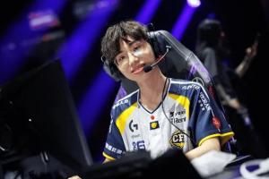 CFO上单Driver：Flandre很优秀想单点突破他很困难，但我会尽力