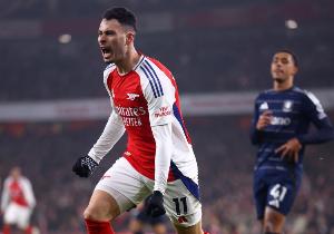 罗马诺：马丁内利没有和利雅得胜利谈判