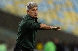 弗鲁米嫩塞主帅：巴西足球重获了信任 在更衣室看了回放那是点球