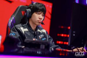 Bin哥最近对你太好了？ON泰坦前期发力 后期火急火燎4连勾送头 险些害队被翻盘