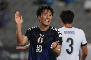 日本前锋：球队配合还不够默契，队内竞争已经开始