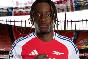 5200万砸马杜埃凯！坎贝尔：他有实力，但阿森纳得解释为何签他