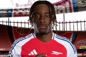 记者：马杜埃凯5000万镑+奖金转会阿森纳已敲定，将签约至2030年