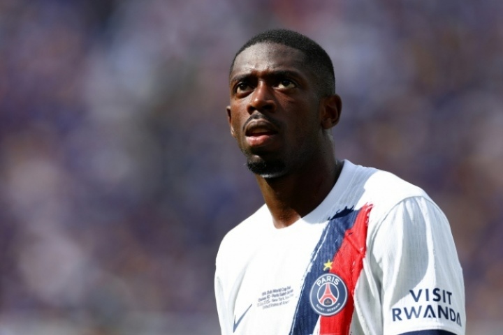 疑似上场登贝莱打满全场没被换下 仅1次绝佳机会被桑切斯扑出