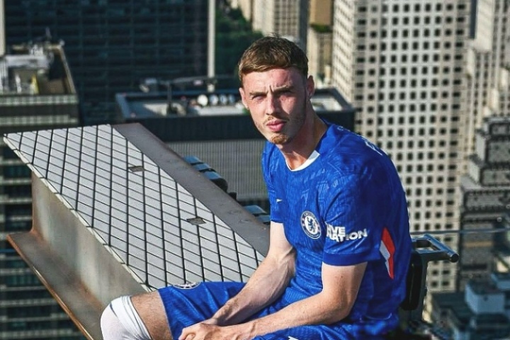 太神了帕尔默上半场2射1传，1人打懵巴黎全队