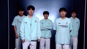 要不还是把Jiejie喊回来吧？吧友认为Wei加盟iG究竟有没有提升？