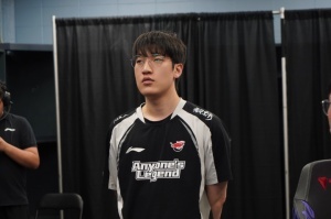 加急给他办绿卡！Tarzan心系LPL完美发挥 更是已经在苏州买房