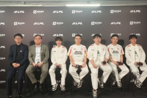 WBG赛后群访 巴黎野辅：对方打法都没什么变化 不需要特比的磨合