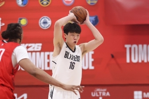 美媒：当初开拓者选杨瀚森很多人感到震惊 他是夏联的大赢家