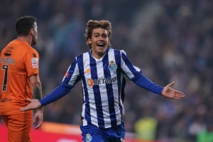 罗马诺：巴黎一直在关注波尔图小将莫拉，但尚未商谈他的转会