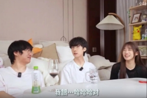 Baolan：很多以前iG的谣传我都没见过，很狗血不知道咋整的