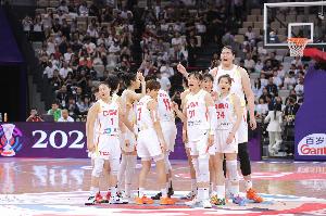 媒体人：张子宇身高+柔和手感天赋超时代 围绕其建队需更有针对性