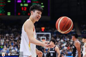 直播吧独家：杨瀚森是否出战亚洲杯曾经有过强烈的过程反转