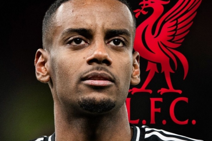 罗马诺：伊萨克首选就是加盟利物浦，未与曼联或切尔西谈判