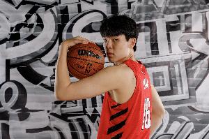 东部高管：我喜欢杨瀚森 只是没想到他那么早被选中&以为是乐透外