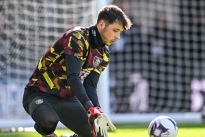 天空：曼城签回特拉福德实际花费1300万英镑，球员已获准接受体检