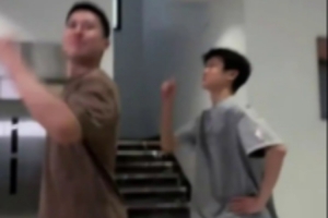 Shanks分享跳《大展鸿图》视频：水池里面银龙鱼～我跳的咋样