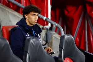 记者：胜利就菲利克斯报价约4800万镑 各方对达成交易持乐观态度