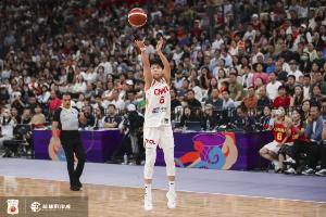 郑薇：杨舒予能做的事情很多 她的职业天花板没有上限