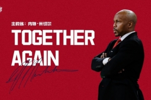 完成续约！媒体人：内特-米切尔水平确实不错 擅长调教年轻球员