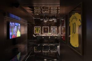 开业仅1年太阳报：津琴科关闭在乌克兰开的饭店，挂牌价190万