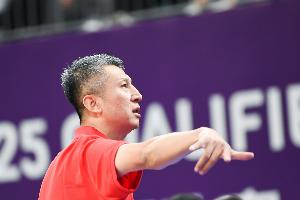 媒体人：郭士强给一些机会渺茫球员更多表现时间 大家要注意细节