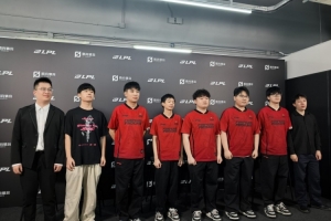 FPX赛后群访 Care：打iG没有特别的准备 Rookie太强 我对线没打好