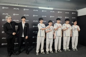 LGD赛后群访 教练：今天资源团以及资源置换的决策处理很快很好